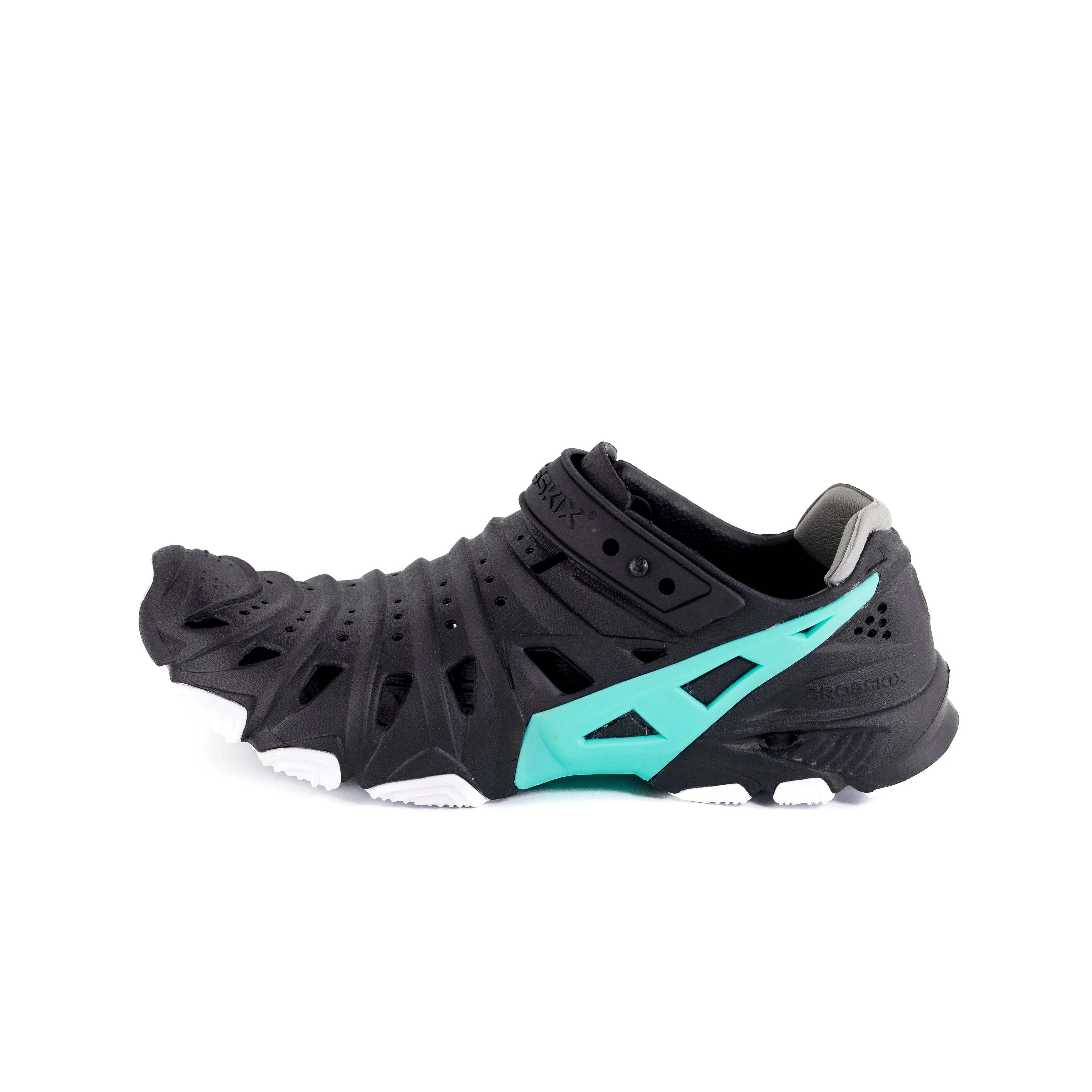 2.0 Closed Toe Water Shoes for Men by CROSSKIX