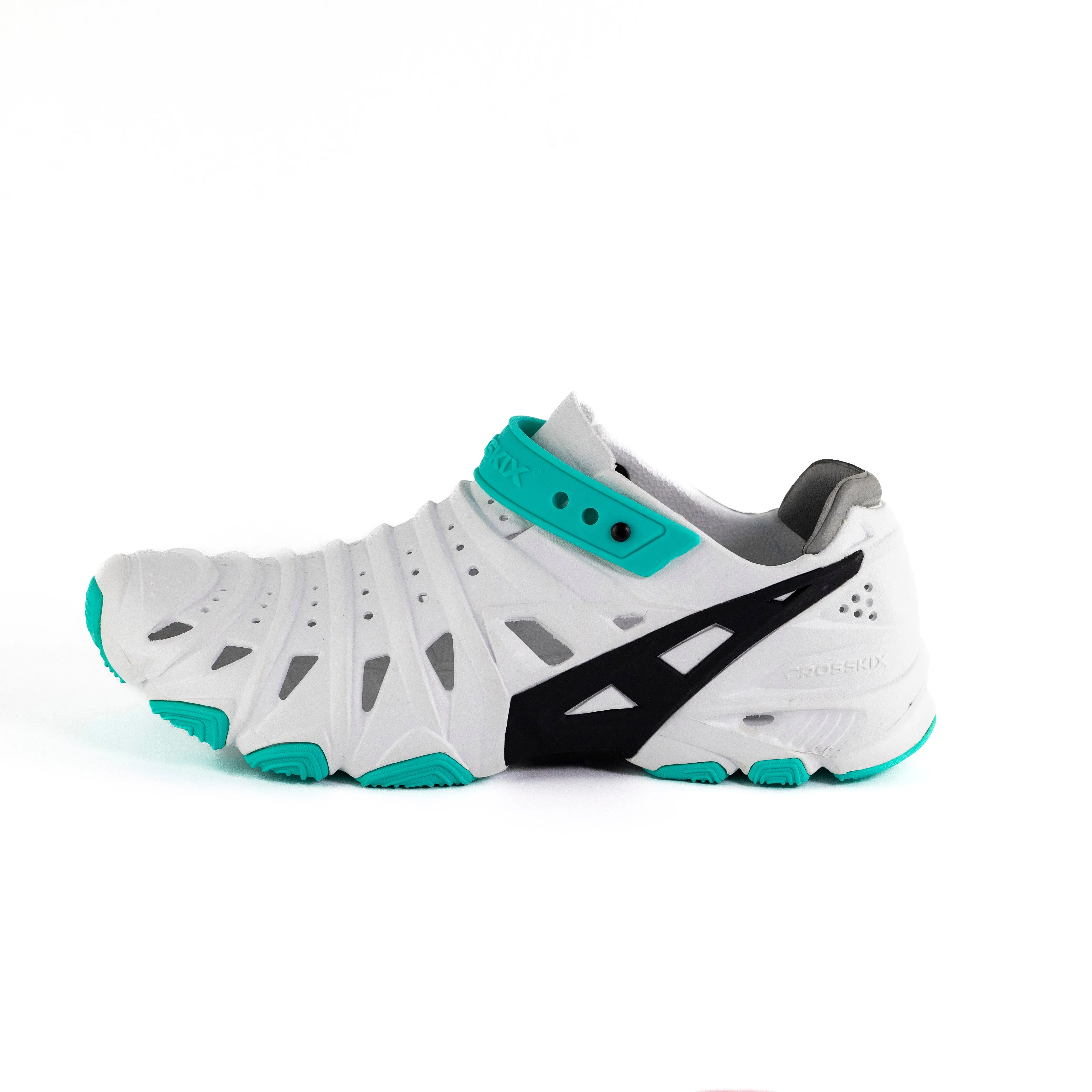 2.0 Closed Toe Water Shoes for Men by CROSSKIX