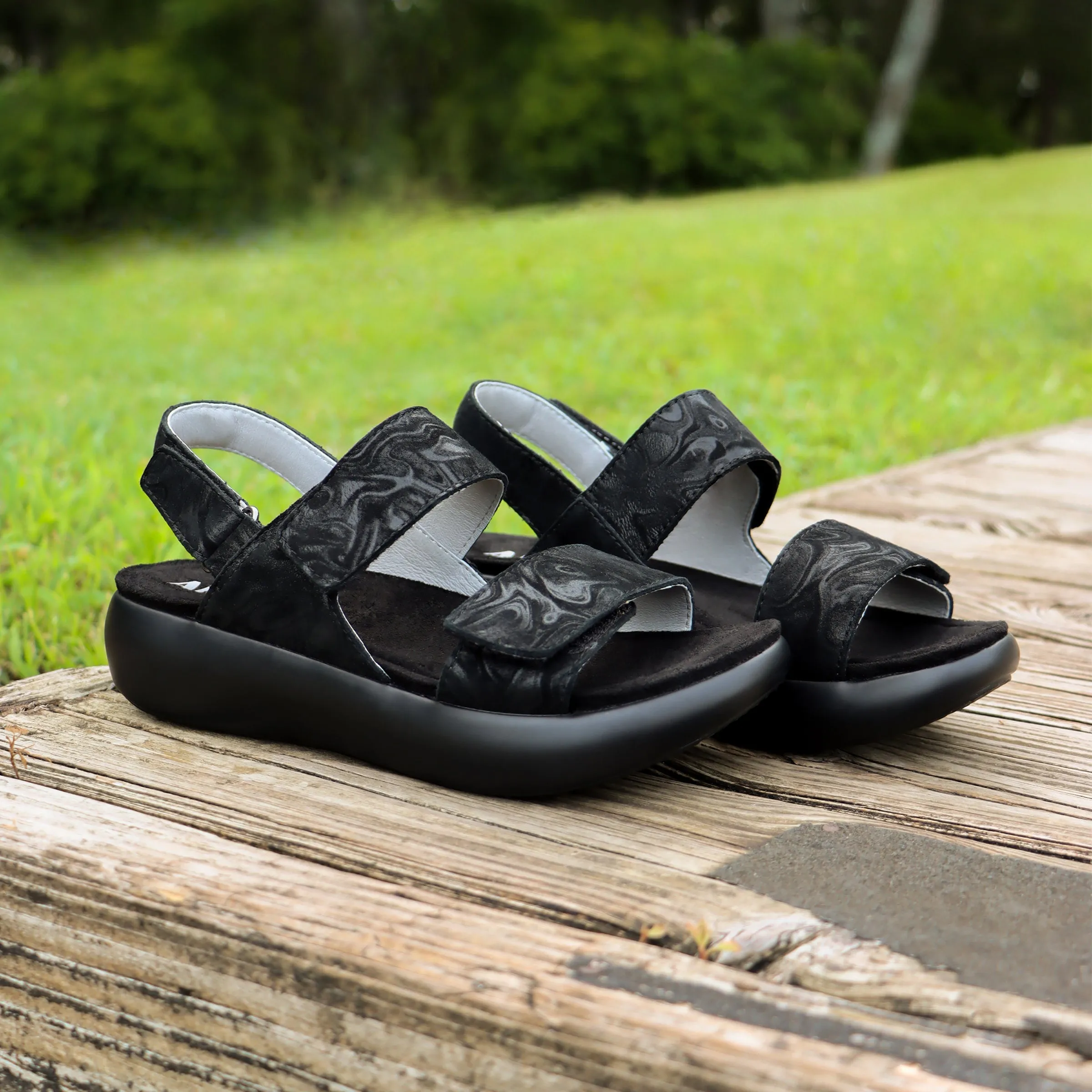 Bailee Topography Sandal