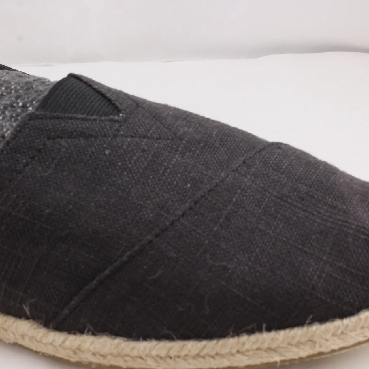 Mens Toms Toms Classic Black Linen