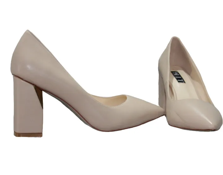 Nude pointed chunky heel